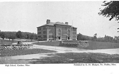 High School Gardner, Massachusetts Postcard