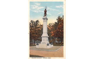 Soldiers Monument Gardner, Massachusetts Postcard