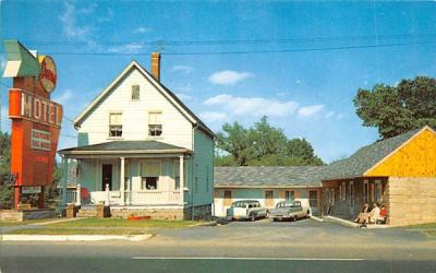 Dean's Motel Saugus, Massachusetts Postcard