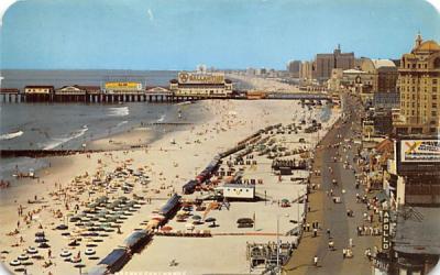 New York Ave. looking toward Convention Hall Atlantic City, New Jersey Postcard