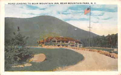 Road Leading To Bear Mountain, New York Postcard