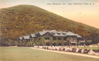 Bear Mountain Inn New York Postcard