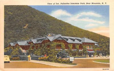 View of Inn Bear Mountain, New York Postcard