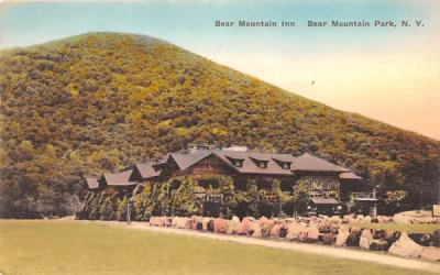 Bear Mountain Inn New York Postcard