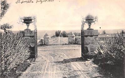 Entrance to Colonial Park Monticello, New York Postcard