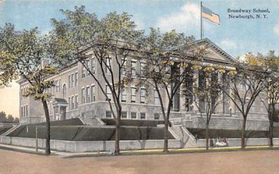 Broadway School Newburgh, New York Postcard