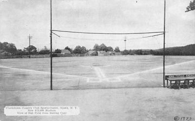 Clarkstown Country Club Sports-Centre Nyack, New York Postcard